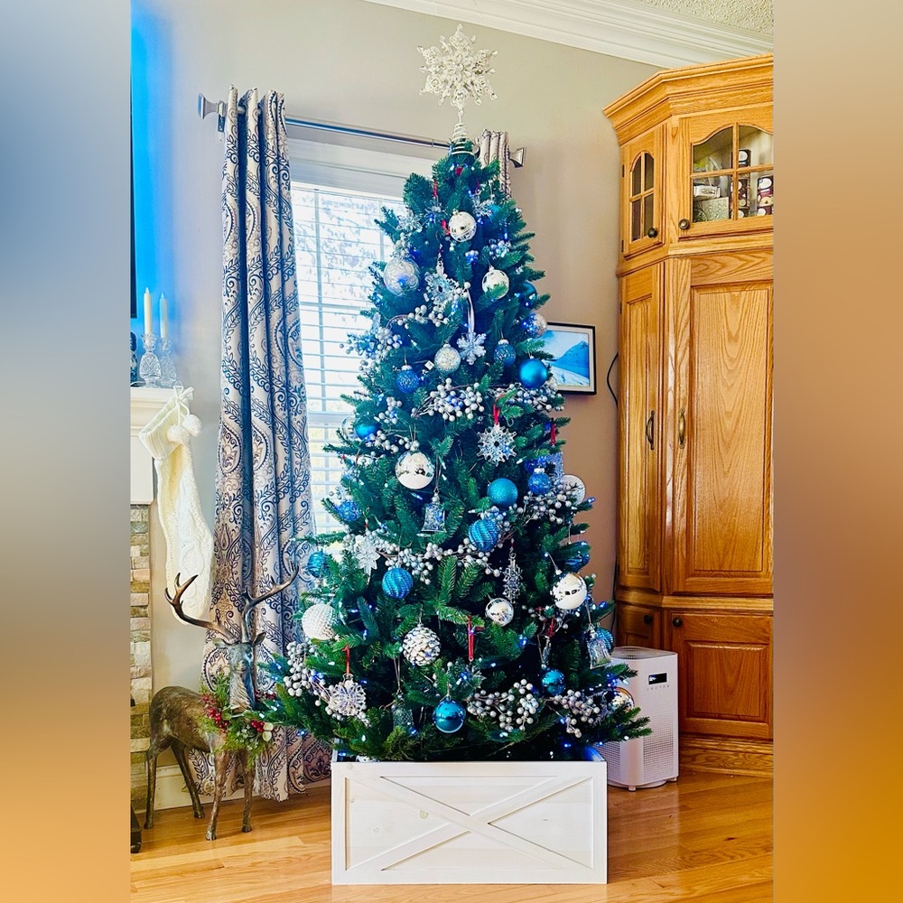 Christmas is on its way